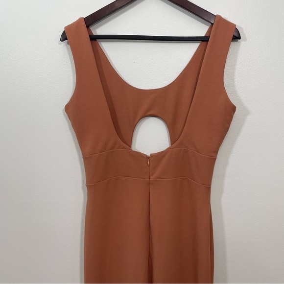 Solace London NWT Keyhole Maxi Dress - Picture 4 of 7